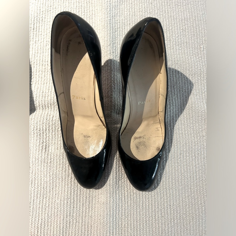 Louboutin pumps 85.